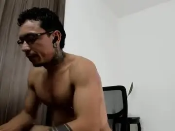 Chaturbate Live Sex of stiven_trainer