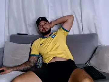 Chaturbate Sex Chat of handsomen69
