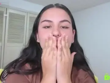 Chaturbate Sex Cam of baddie_maddie_