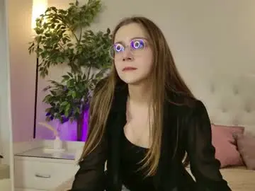 Chaturbate Best live sex cam show of hollywheeler_