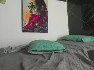 Chaturbate Live Sex Cam of robinlion91