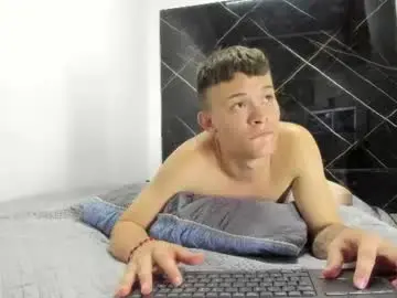 Chaturbate Live Sex of robinlion91