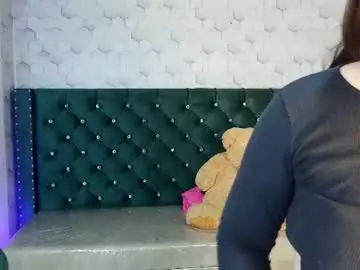 Chaturbate Watch Live Sex Cams of diamondfox_m