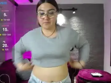 Chaturbate Free Porn Cam of diamondfox_m