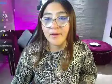 Chaturbate Best live sex cam show of diamondfox_m