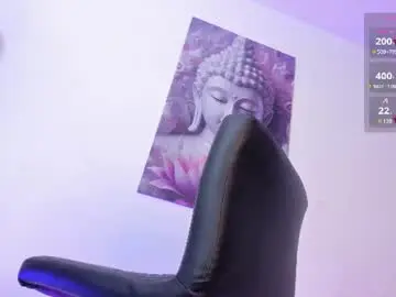 Chaturbate Live Sex Cam of karla_dior