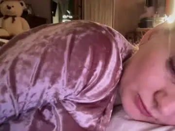Chaturbate Private Sex Chat of viola_1