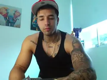 Chaturbate Free Live Porn of darius_phoenix