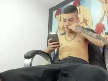 Chaturbate Sex Chat of dereck_boyy_