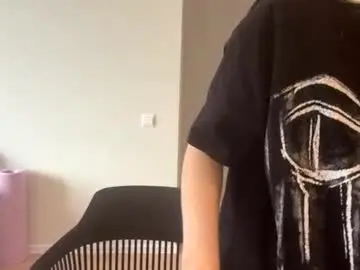 Chaturbate Live Sex Cam of chinaarons