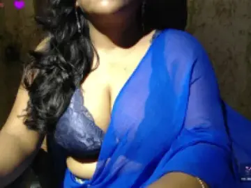 Dscgirls Free Porn Cam of itsMiraDesire