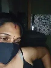 Dscgirls Free Porn Cam of indianhothyd