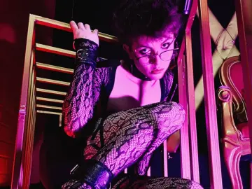 Imlive Watch Live Sex Cams of DionnySian69