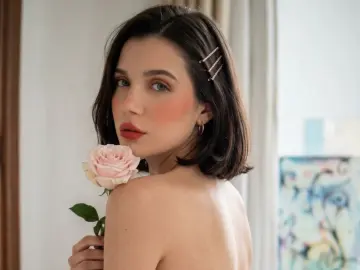 Imlive Sex Cam of ElizaKorss