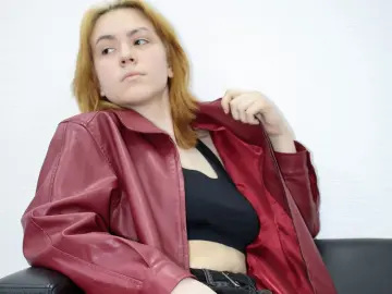 Imlive Private Sex Chat of RemyFreya