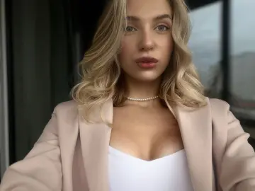 Imlive Free Porn Cam of MissVi