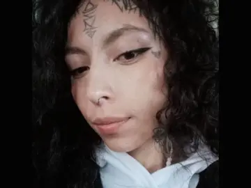 Imlive Watch Live Sex Cams of MissLaurie