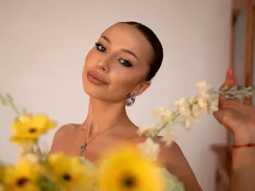 Livejasmin Free Porn Cam of ElizabethNorris