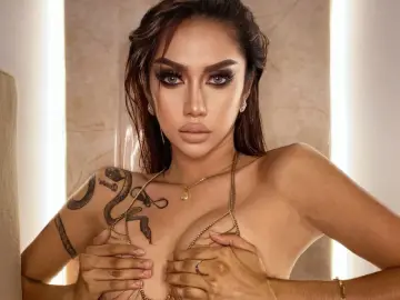 Livejasmin Live Porn of JulliaFakarat