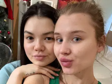 Livejasmin Live Sex of ScarlettAndBenit