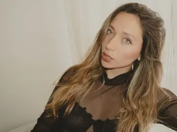 Livejasmin Free Porn Cam of LaurentBelluci