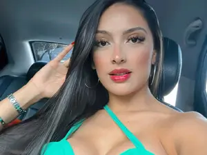 Myfreecams Free Porn Cam of Elliesantos