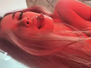 Myfreecams Watch Live Sex Cams of ArySin