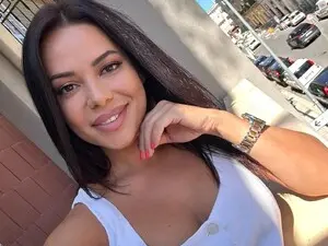 Myfreecams Watch Live Sex Cams of AllY1990