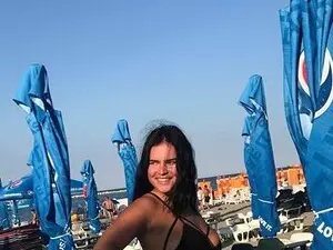 Myfreecams Live Sex Cam of RianaCrystal