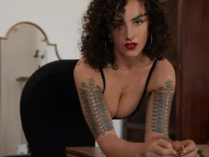 Myfreecams Free Porn Cam of MissAveryBlue