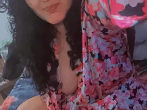 Myfreecams Live Sex Cam of Betty8