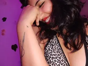 Myfreecams Adult Video Chat of Azaharziiz