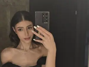 Myfreecams Nude Webcam of CelestialChlo