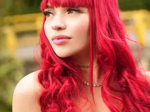 Myfreecams Watch Live Sex Cams of Nicole_Rous