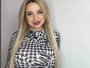 Myfreecams Sex Chat of LessyaLust