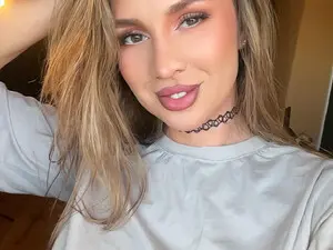 Myfreecams Watch Live Sex Cams of ElissaBeats