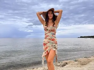 Myfreecams Sex Cam of CamilaAccardi