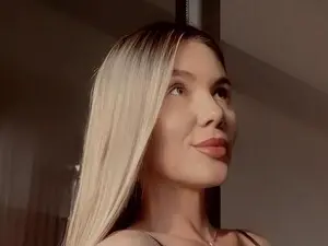 Myfreecams Live Sex Cam of TashaPassion