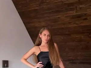 Myfreecams Sex Cam of AliceWonderr