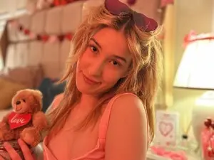 Myfreecams Watch Live Sex Cams of SerenaBennet