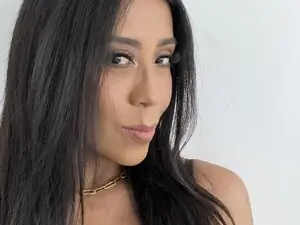 Myfreecams Adult Video Chat of Isabella_77