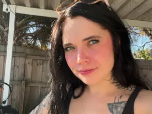 Myfreecams Watch Live Sex Cams of ahungkittykat