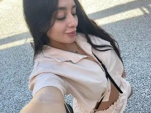 Myfreecams Private Sex Chat of Carolina_219