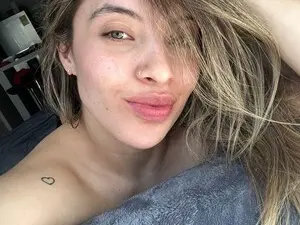 Myfreecams Adult Webcam of Anyilux