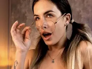 Myfreecams Best live sex cam show of Mq_Raisa