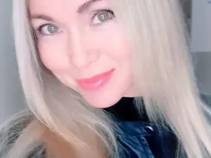Myfreecams Sex Chat of Ellisagirl