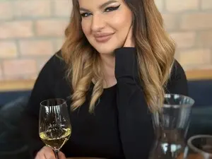 Myfreecams Live Porn of LaraHartt