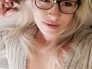 Myfreecams Watch Live Sex Cams of Duckyisone