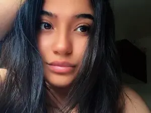 Myfreecams Live Sex Cam of KiraMoonX