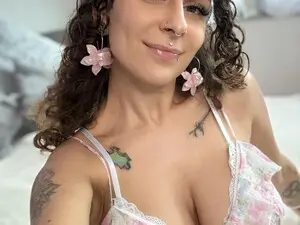 Myfreecams Live Sex Cam of Mara_Martinez